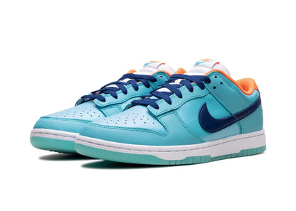 Nike Dunk Low SE Baltic Blue Total Orange