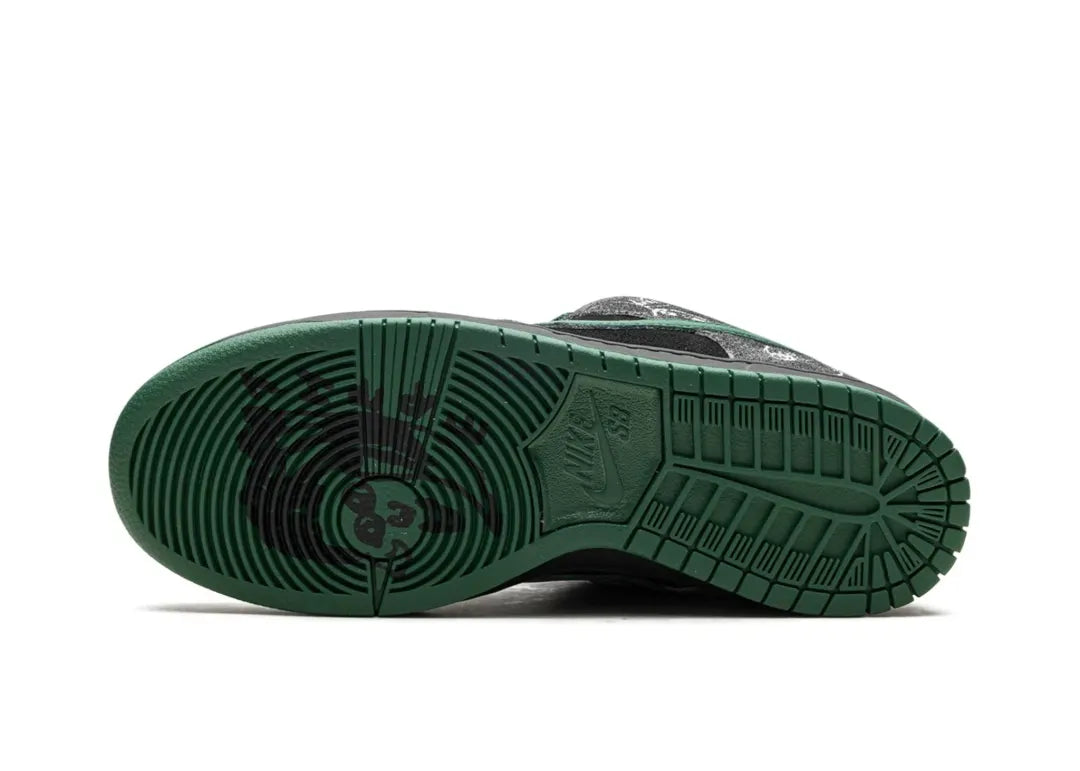 Nike SB Dunk Low There Skateboards