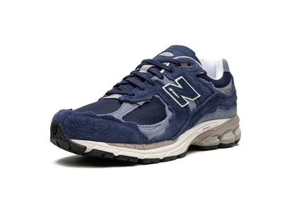 New Balance 2002R Protection Pack Navy Grey - PLUGSNEAKRS