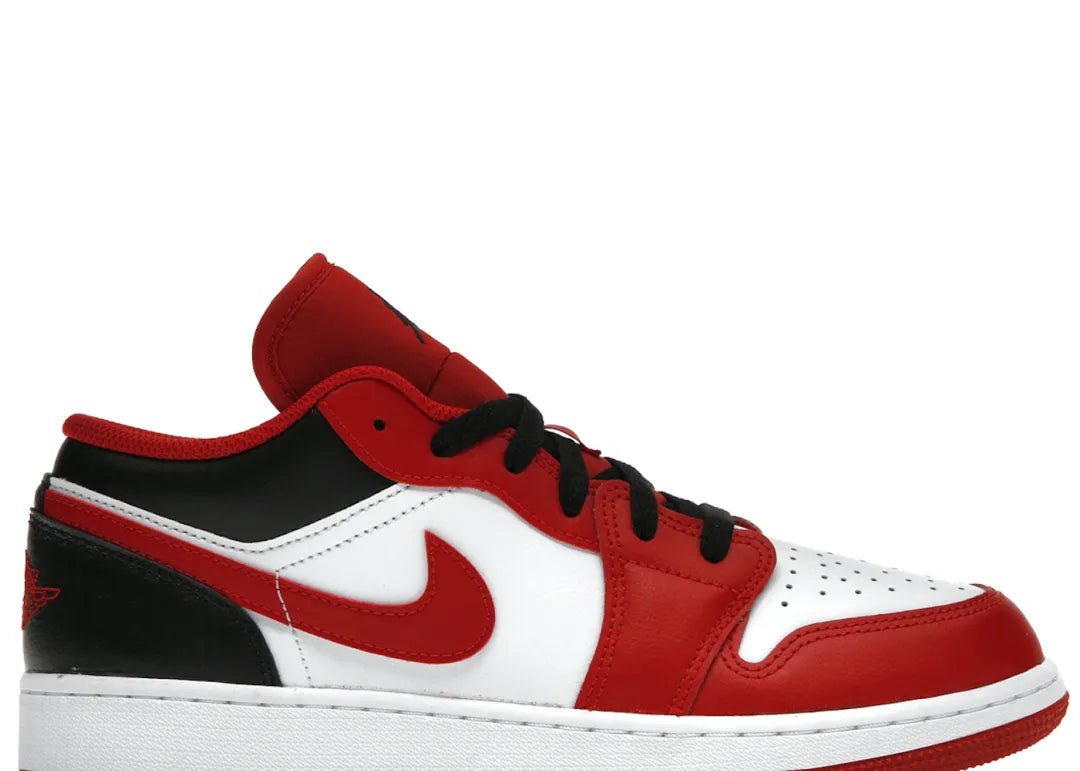 Nike Air Jordan 1 Low Bulls (GS) - PLUGSNEAKRS