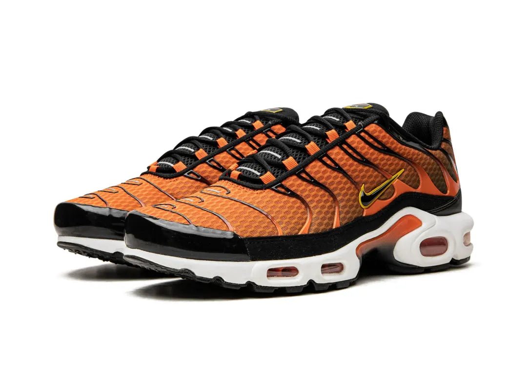 Nike Air Max Plus Safety Orange Black