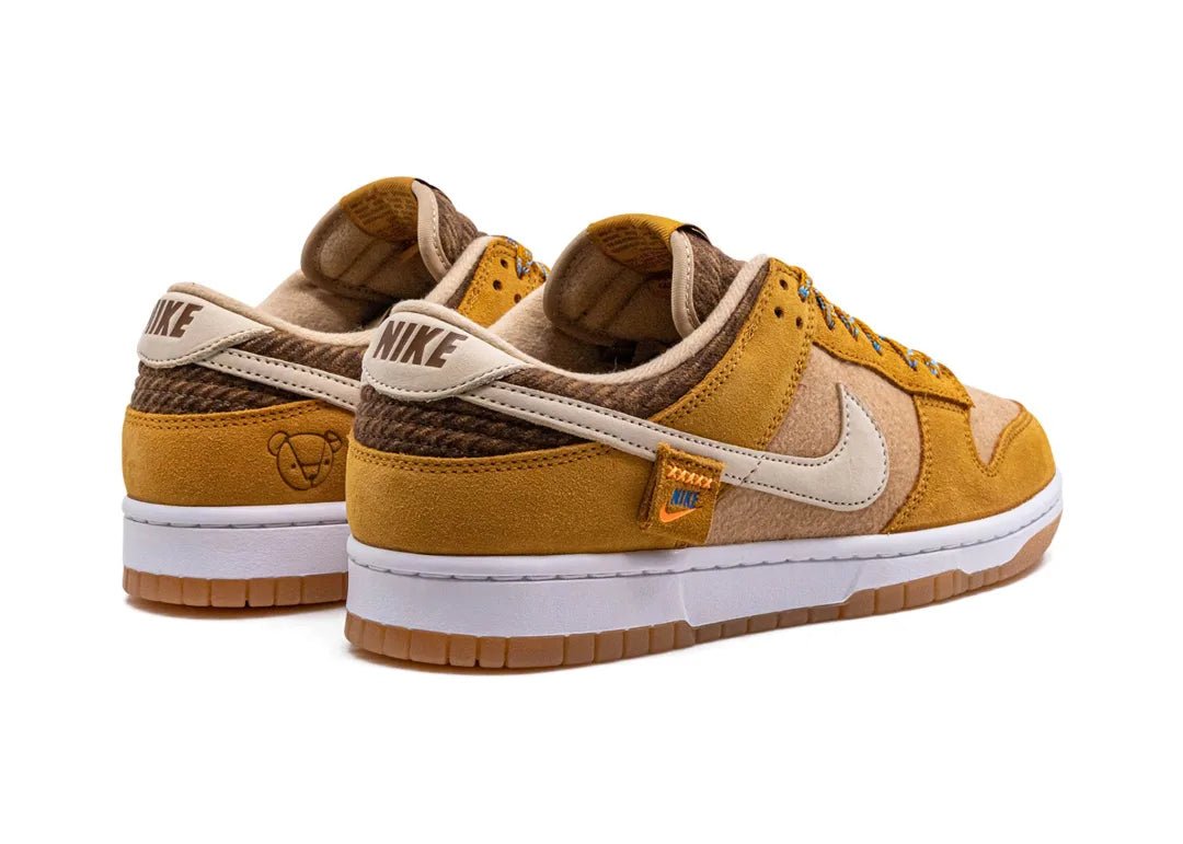 Nike Dunk Low SE Teddy Bear Praline - PLUGSNEAKRS