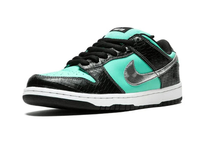 Nike SB Dunk Low Diamond Supply Co. - PLUGSNEAKRS