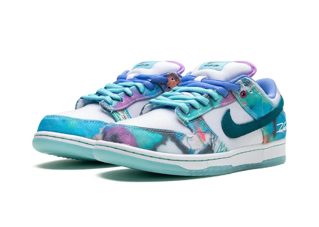 Nike SB Dunk Low Futura Laboratories Bleached Aqua - PLUGSNEAKRS